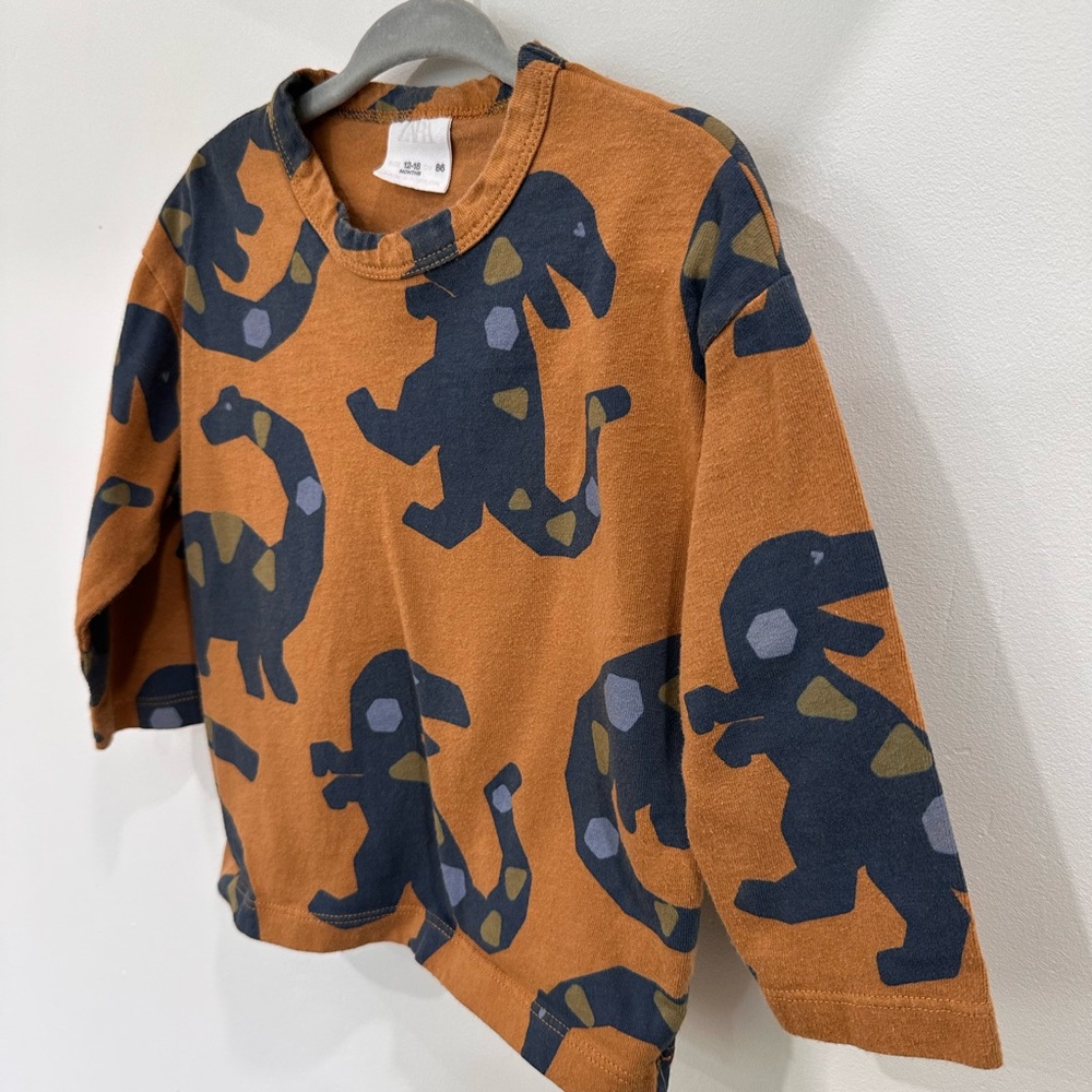 Zara Baby Dinosaur Long Sleeve Shirt with Geometrical Shapes - 12-18m - Picture 4 of 6